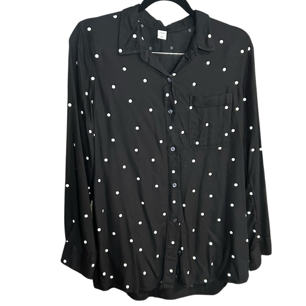 Old Navy Black and White Polka Dot Button Down Shirt